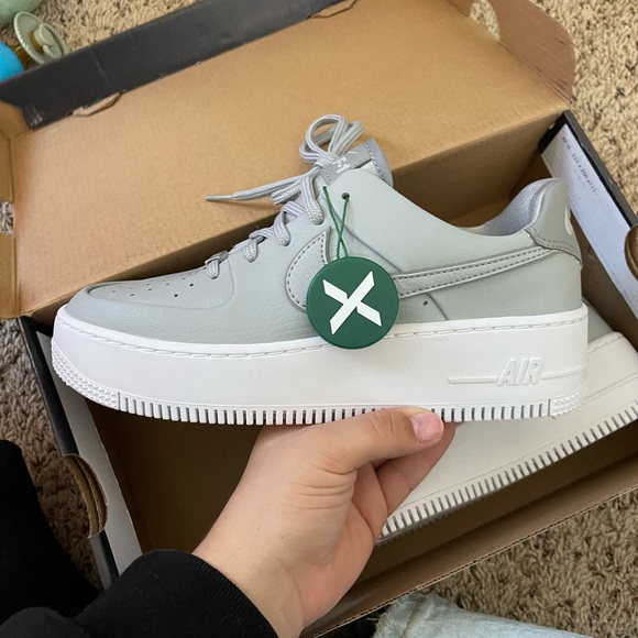 Nike Air Force 1 sage low light smoke grey - Picture 2 of 4